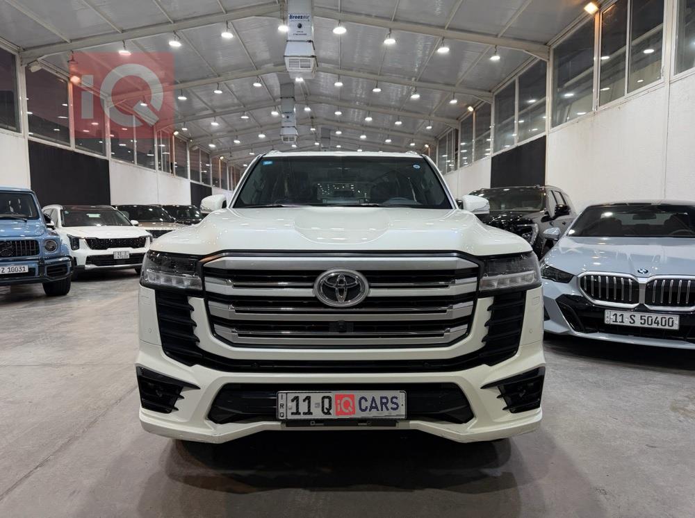 https://cdn.iqcars.io10f27cbe-8e1b-4a68-8e4d-03474e86dce0_0.jpg